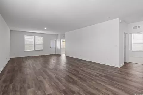 Living - 1143 Punta Mita St, Converse, TX 78109 photo 2 of 7