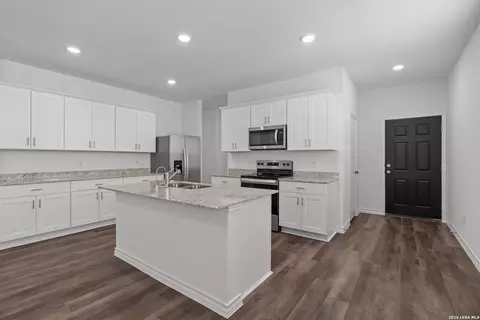 Kitchen - 1143 Punta Mita St, Converse, TX 78109 photo 1 of 4