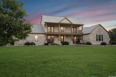 122 Obscure Way, Spring Branch, TX 78070