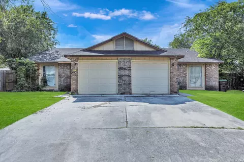 5719 Lochmoor, San Antonio, TX 78244