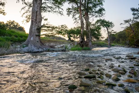 214 Marquardt Rd, Boerne, TX 78006