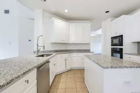 3415 Highline, San Antonio, TX 78261