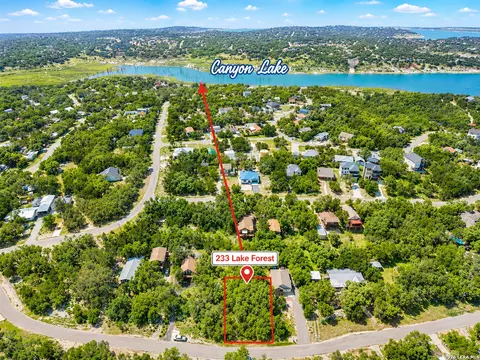 233 Lake Frst, Canyon Lake, TX 78133