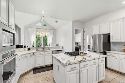 22223 Roan Frst, San Antonio, TX 78259
