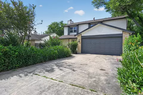 9814 Broad Forest St, San Antonio, TX 78250