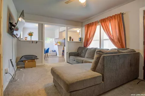 Other - 303 Lee Dr, Devine, TX 78016 photo 2 of 9
