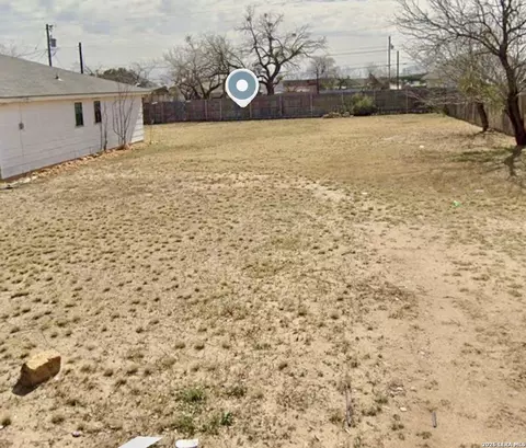 417 W Avenue X, San Angelo, TX 76903