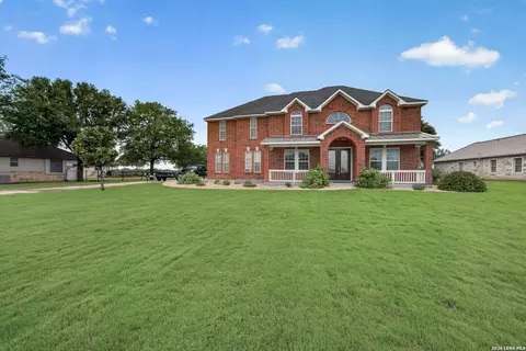 265 Private Road 4661, Castroville, TX 78009