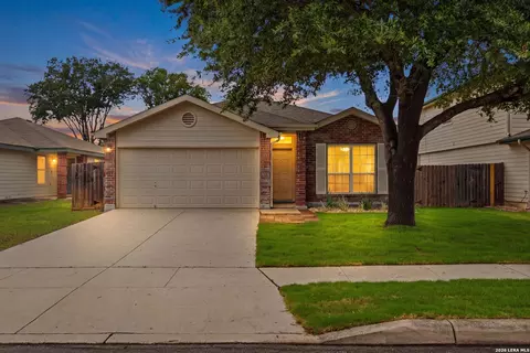 9119 Laguna Hls, Selma, TX 78154