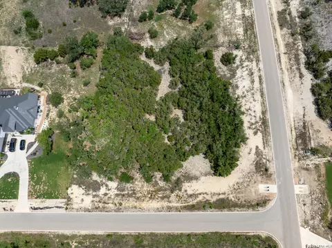 706 Post Oak Ridge Way, Bulverde, TX 78163
