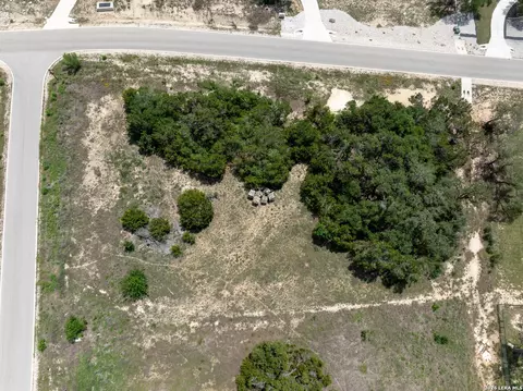 707 Post Oak Ridge Way, Bulverde, TX 78163
