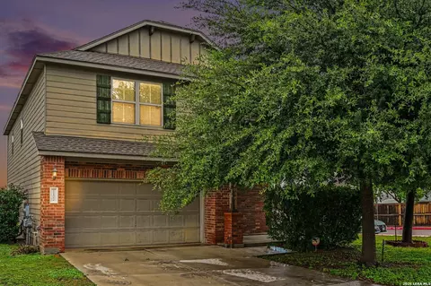 1107 Caspian Pt, San Antonio, TX 78245