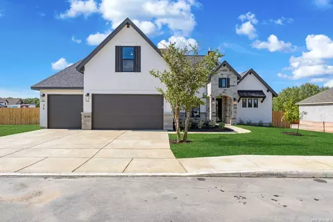 278 Allen Ave, Castroville, TX 78009