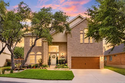2707 Summit Vw, San Antonio, TX 78261