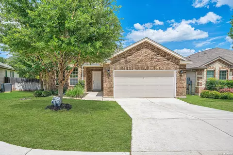 7610 Northmoon Ft, San Antonio, TX 78249