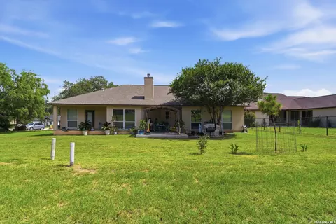 Other - 612 Jack Nickolaus Dr, Devine, TX 78016 photo 5 of 5