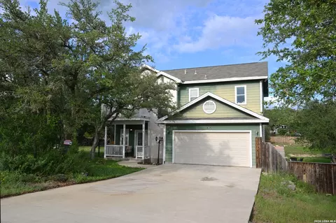 626 April Dr, Canyon Lake, TX 78133