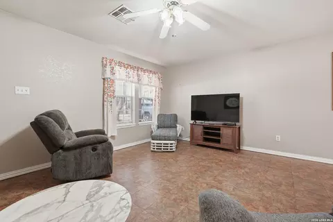 Living - 514 N 6th St, Fulton, TX 78358 photo 3 of 3