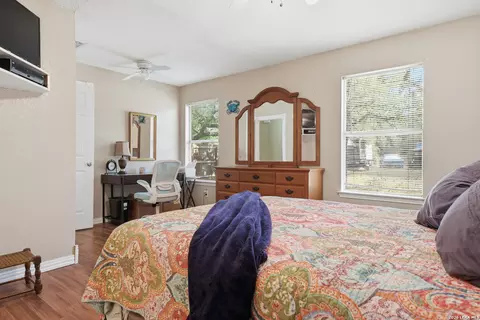 Bedroom - 514 N 6th St, Fulton, TX 78358 photo 3 of 4