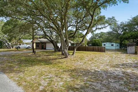 Exterior - 514 N 6th St, Fulton, TX 78358 photo 6 of 11