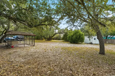 Exterior - 514 N 6th St, Fulton, TX 78358 photo 3 of 11