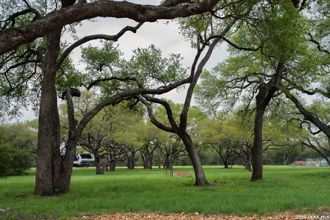 426 Mill Run, New Braunfels, TX 78132