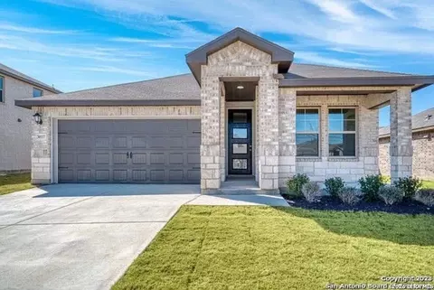 3017 Hess Blvd, Selma, TX 78154