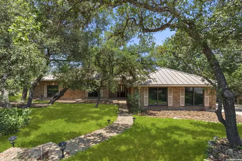 7621 Dietz Elkhorn Rd, Boerne, TX 78015