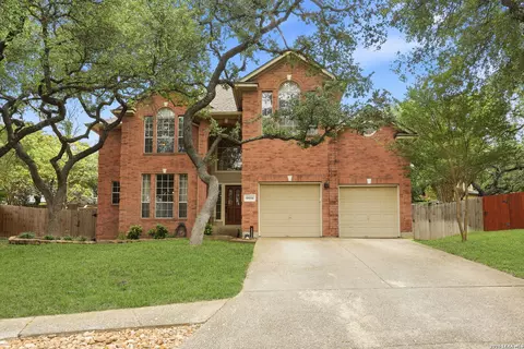 13502 Charter Bend Dr, San Antonio, TX 78231