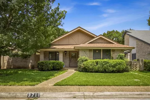 3711 Hunters Cir, San Antonio, TX 78230