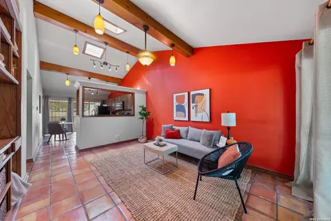 6507 Spring Lark St, San Antonio, TX 78249