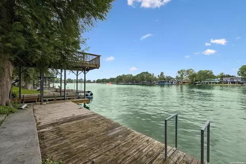 1307 Terminal Loop Rd, Mcqueeney, TX 78123 photo 3