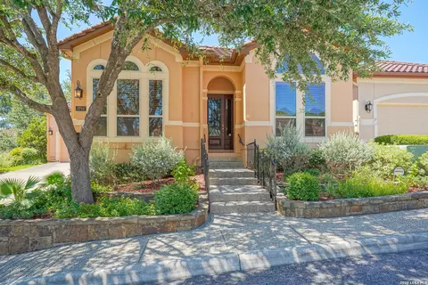 1710 Wild Deer Cir, San Antonio, TX 78248