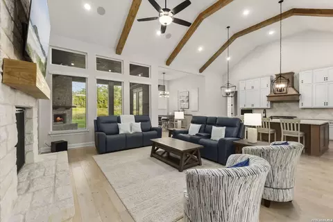 1140 Blackburnian, New Braunfels, TX 78132