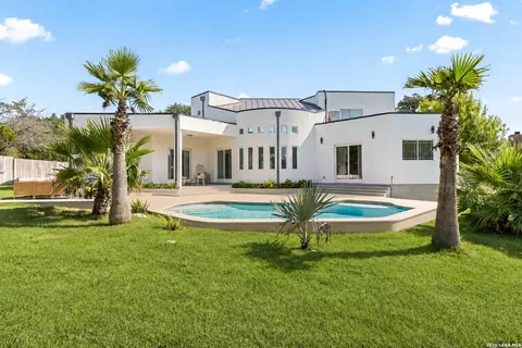910 Silent Holw, San Antonio, TX 78260