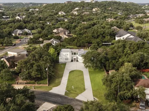 910 Silent Holw, San Antonio, TX 78260