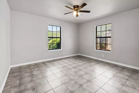 Bedroom - 302 Bain Dr, Devine, TX 78016 photo 2 of 2