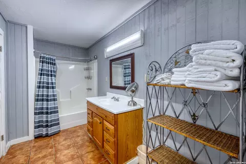 Bath - 100 Pineview, Concan, TX 78838 photo 3 of 3