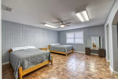 Bedroom - 100 Pineview, Concan, TX 78838 photo 6 of 8