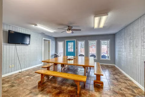 Dining - 100 Pineview, Concan, TX 78838 photo 1 of 2