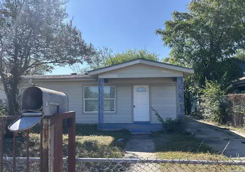 2618 Lombrano St, San Antonio, TX 78228