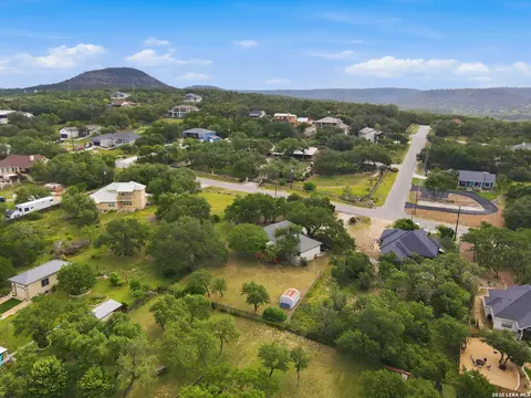 189 Taurus Ln, Junction, TX 76849 photo 6