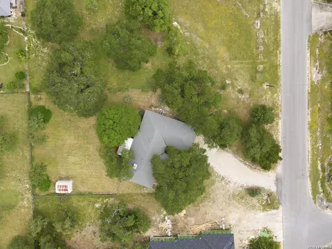 189 Taurus Ln, Junction, TX 76849 photo 7