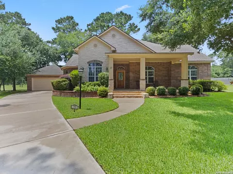 23 Melbourne Ct, Montgomery, TX 77356