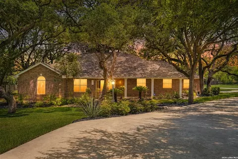 9331 Gardenia Bend Dr, Garden Ridge, TX 78266