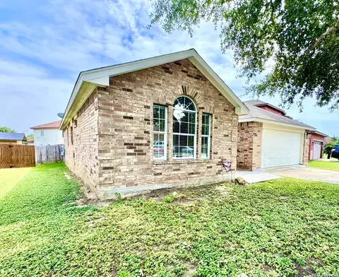 1106 Seven Iron, San Antonio, TX 78221