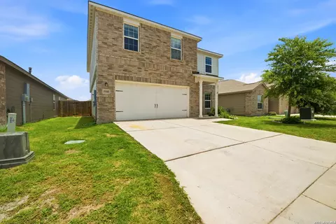 Exterior - 15310 Escalante Pass, Von Ormy, TX 78073 photo 2 of 4