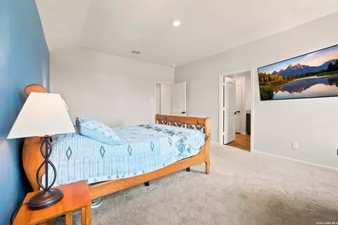 Bedroom - 15310 Escalante Pass, Von Ormy, TX 78073 photo 2 of 5