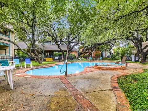 4839 Brandeis St #423, San Antonio, TX 78249