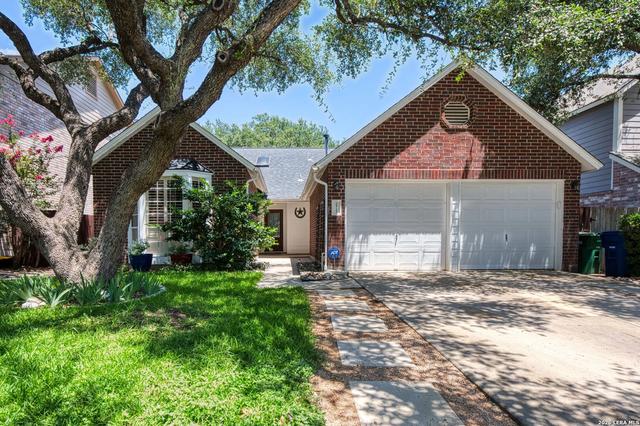2423 Cedar Rdg, San Antonio, TX 78232